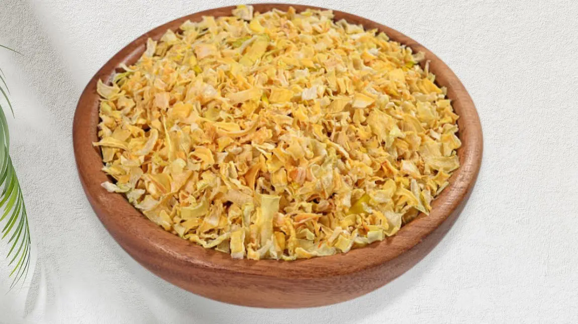 dehydrated onion flakes